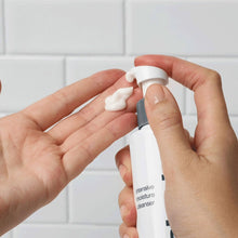 Load image into Gallery viewer, intensive moisture cleanser