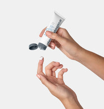 Load image into Gallery viewer, dermalogica active moist